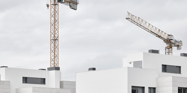 Proyectos de Rehabilitaciones la Vansa i Fórnols · Cumplimiento de Normativas y Permisos